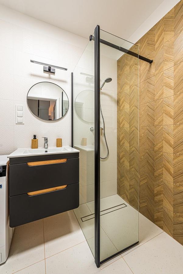 Cubic Home Rumia Exterior photo